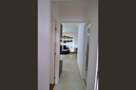 Corredor de apartamento para alugar com 2 quartos, 69m² em Vila Andrade, São Paulo