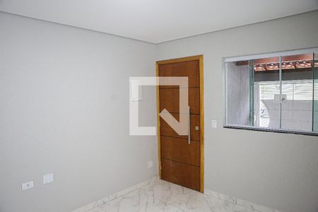 Sala  de casa à venda com 2 quartos, 90m² em Parque Gerassi, Santo André