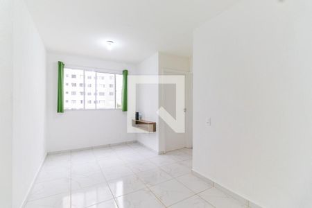 Sala de apartamento para alugar com 2 quartos, 42m² em Usina Piratininga, São Paulo