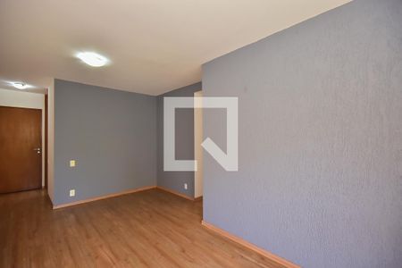 Sala de apartamento para alugar com 3 quartos, 64m² em Vila Morse, São Paulo