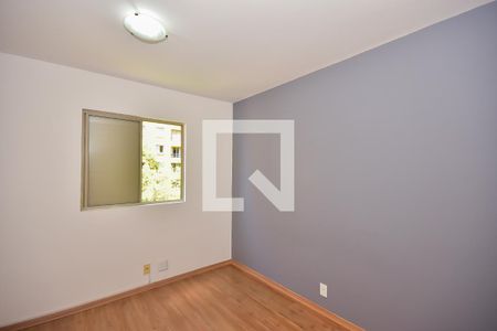 Quarto 1 de apartamento para alugar com 3 quartos, 64m² em Vila Morse, São Paulo