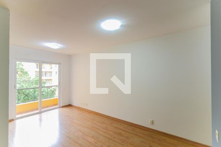 Sala de apartamento para alugar com 3 quartos, 64m² em Vila Morse, São Paulo