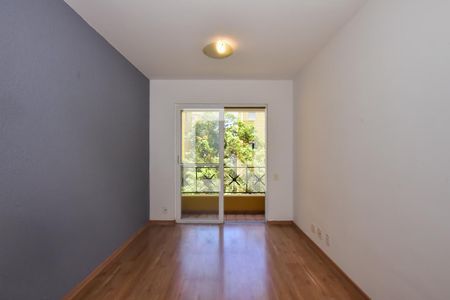 Sala de apartamento para alugar com 3 quartos, 64m² em Vila Morse, São Paulo