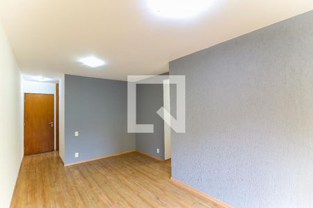 Sala de apartamento para alugar com 3 quartos, 64m² em Vila Morse, São Paulo