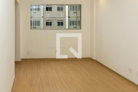 Sala de apartamento para alugar com 2 quartos, 46m² em Taquara, Rio de Janeiro