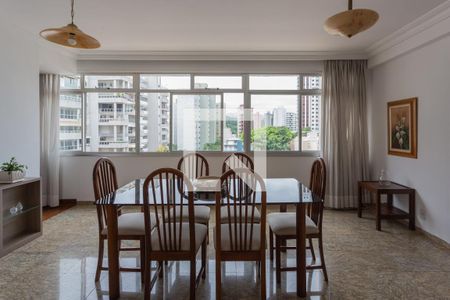 Sala de TV de apartamento à venda com 4 quartos, 190m² em Luxemburgo, Belo Horizonte