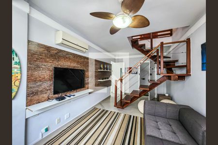 Sala de apartamento para alugar com 4 quartos, 141m² em Vila Luis Antônio, Guarujá