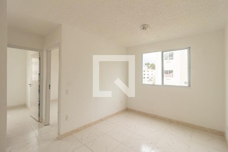 Sala de apartamento para alugar com 2 quartos, 42m² em Guaratiba, Rio de Janeiro