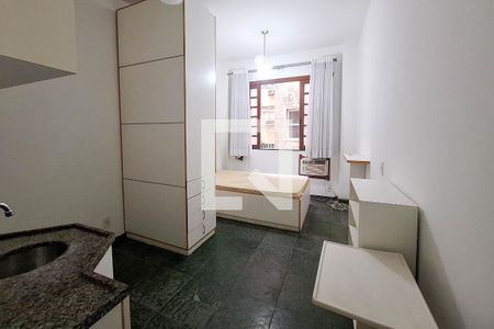 Sala/Quarto de apartamento para alugar com 1 quarto, 25m² em Centro, Niterói