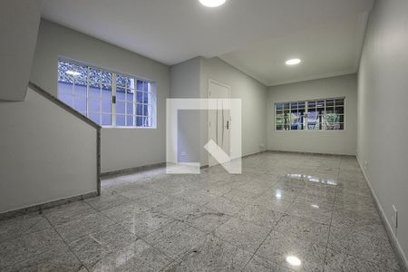 Casa para alugar com 300m², 5 quartos e 2 vagasSala