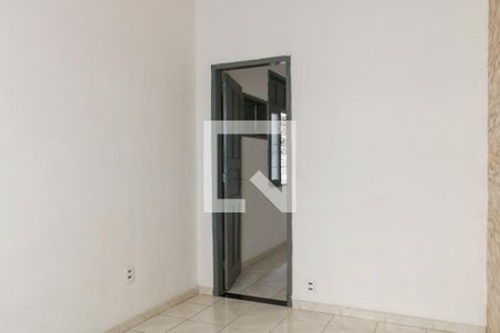 Sala de casa para alugar com 1 quarto, 40m² em Cascadura, Rio de Janeiro