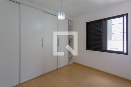 Quarto 2 de apartamento para alugar com 3 quartos, 78m² em Funcionários, Belo Horizonte