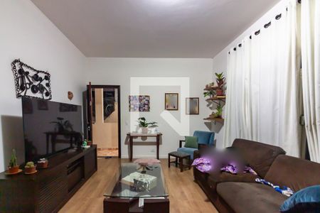 Sala  de casa à venda com 5 quartos, 320m² em Santo Antônio, Osasco