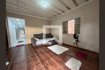 Sala de casa à venda com 4 quartos, 1000m² em Tropical, Contagem