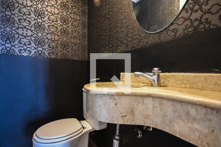 Lavabo de apartamento para alugar com 3 quartos, 136m² em Vila Progredior, São Paulo