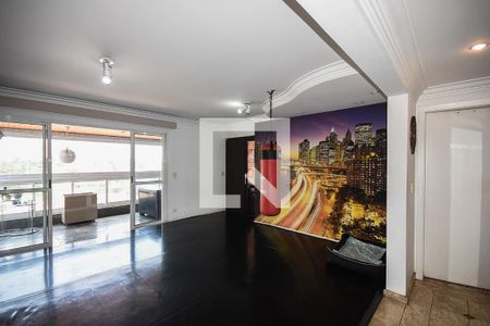 Sala de apartamento para alugar com 3 quartos, 136m² em Vila Progredior, São Paulo