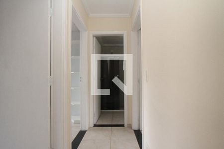 Corredor de casa à venda com 3 quartos, 160m² em Jardim Vila Formosa, São Paulo