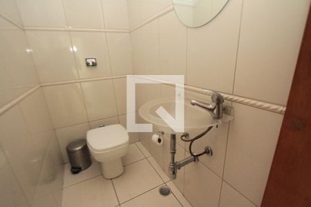 Lavabo de casa à venda com 3 quartos, 160m² em Jardim Vila Formosa, São Paulo