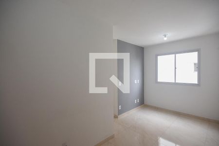 Sala de apartamento para alugar com 2 quartos, 43m² em Parque Arariba, São Paulo