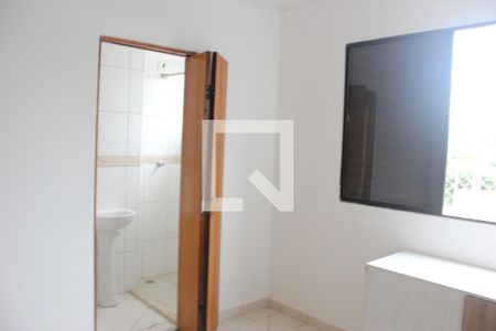 Suíte 1 de apartamento à venda com 2 quartos, 65m² em Vila Galvão, Guarulhos