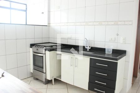 Cozinha de apartamento à venda com 2 quartos, 65m² em Vila Galvão, Guarulhos