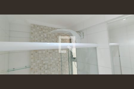 Banheiro de apartamento para alugar com 2 quartos, 52m² em Barbalho, Salvador