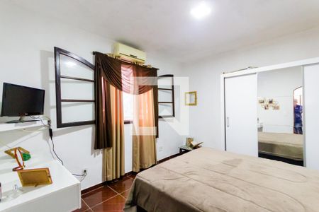 Casa à venda com 4 quartos, 152m² em Campestre, Santo André