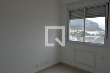 Quarto 2 de apartamento à venda com 3 quartos, 70m² em Anil, Rio de Janeiro