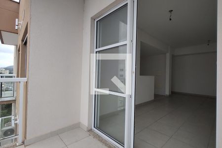 Varanda  de apartamento à venda com 3 quartos, 70m² em Anil, Rio de Janeiro