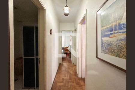 Corredor Quartos de apartamento à venda com 3 quartos, 84m² em Itaim Bibi, São Paulo