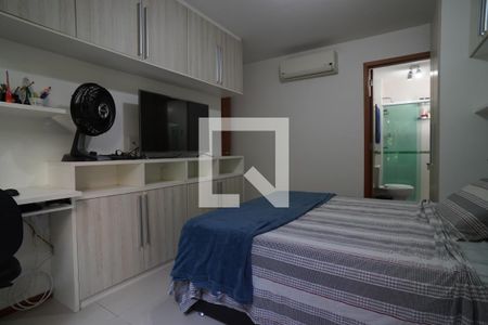 Suite de apartamento à venda com 2 quartos, 87m² em Ingá, Niterói
