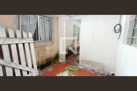 Quintal de casa para alugar com 1 quarto, 25m² em Centro, Mauá