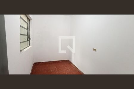 Quarto de casa para alugar com 1 quarto, 25m² em Centro, Mauá