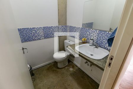 Lavabo de casa à venda com 4 quartos, 210m² em Paraíso do Morumbi, São Paulo