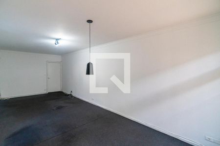 Sala de casa para alugar com 3 quartos, 204m² em Vila Alexandria, São Paulo