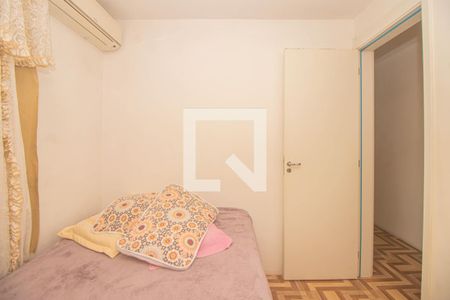 Quarto 1 de apartamento para alugar com 2 quartos, 45m² em Sarandi, Porto Alegre