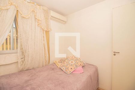 Quarto 1 de apartamento para alugar com 2 quartos, 45m² em Sarandi, Porto Alegre