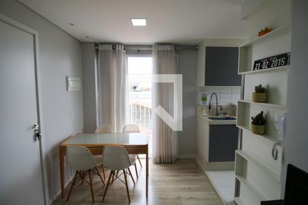 Sala de apartamento para alugar com 2 quartos, 38m² em Vila Campanela, São Paulo