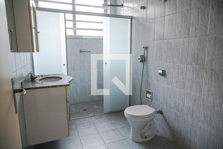 Banheiro de apartamento à venda com 1 quarto, 60m² em Campo Belo, São Paulo