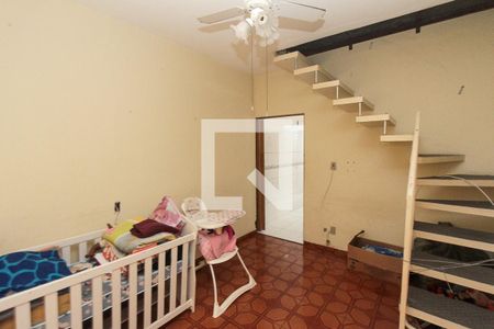 Sala de casa à venda com 4 quartos, 148m² em Parque Novo Lar, São Paulo