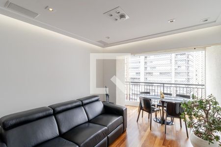 Sala de apartamento à venda com 3 quartos, 86m² em Vila Gumercindo, São Paulo