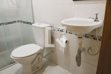 Banheiro de apartamento para alugar com 1 quarto, 55m² em Vila Guilherme, São Paulo