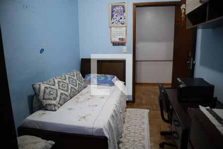 Quarto 2 de casa à venda com 4 quartos, 180m² em Vila Paiva, São Paulo