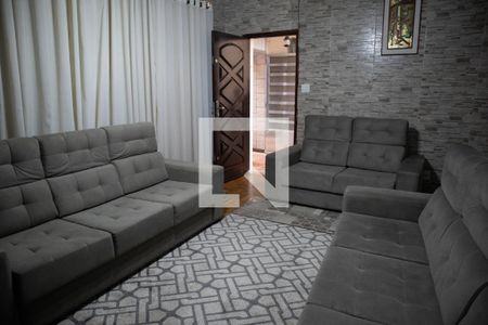 Sala de casa à venda com 4 quartos, 180m² em Vila Paiva, São Paulo