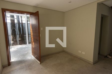 Sala de casa à venda com 3 quartos, 280m² em Pinheiros, São Paulo