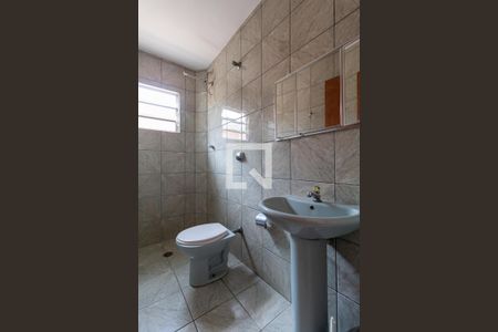 Banheiro de casa à venda com 2 quartos, 80m² em Parque Císper, São Paulo