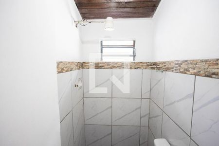 Banheiro de casa para alugar com 1 quarto, 30m² em Vila Nogueira, Diadema