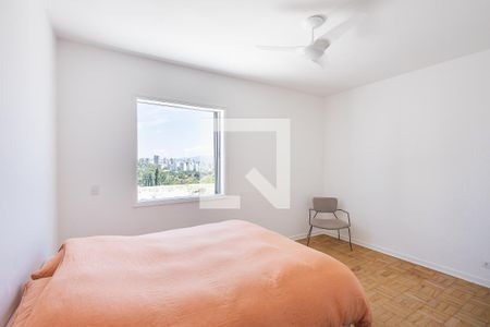 Quarto de apartamento à venda com 1 quarto, 58m² em Pinheiros, São Paulo