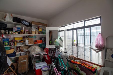 Casa à venda com 157m², 3 quartos e 3 vagas Casa à venda com 157m², 3 quartos e 3 vagasQuarto de Serviço