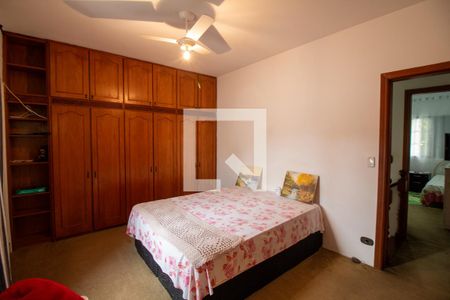 Casa à venda com 157m², 3 quartos e 3 vagas Casa à venda com 157m², 3 quartos e 3 vagasSuíte 2